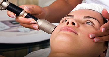 Quisque venenatis mi at